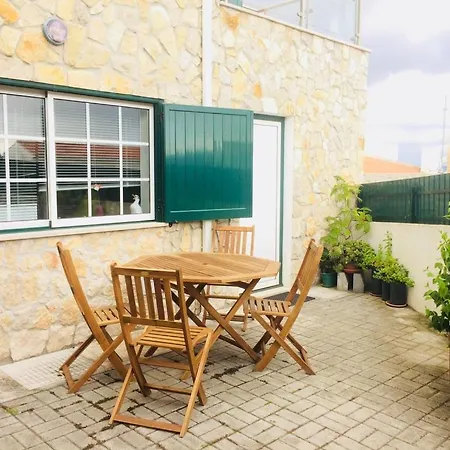 Homestay Avo Bolachas 10 Nazare