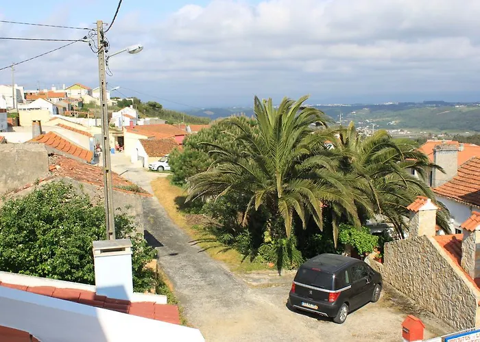 Avo Bolachas 10 Homestay Nazare