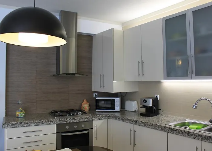 Homestay Avo Bolachas 10 Nazare