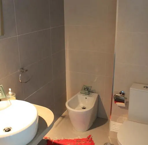 Homestay Avo Bolachas 10 Nazare